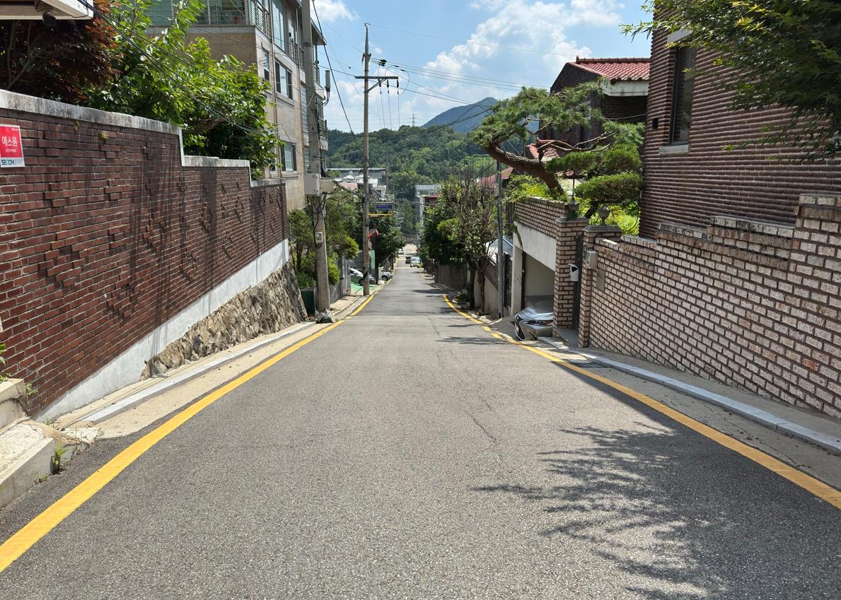 제설 취약 급경사지 열선 설치(남부순환로297길)