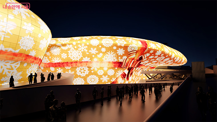 DDP '크리스마스 타운'으로 변신! 인기 캐릭터 총출동 한거 알고 계신가요?

서울디자인재단은 오는 12월 18일부터 31일까지 ‘서울라이트 DDP 2025 겨울’을 개최한다. 행사의 주제는 ‘EVERGLOW: 영원히 빛나는 장(場)’으로, 동대문디자인플라자(DDP)의 건물 외벽뿐 아니라 DDP 전역이 크리스마스 타운으로 변신한다.