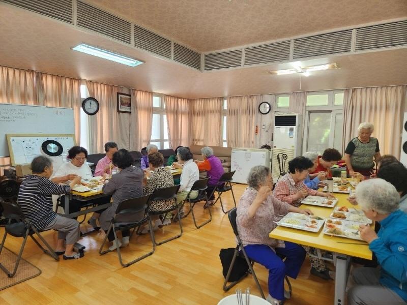 어르신 영양 만점 한끼 식사, 『경로당 주5일 중식 제공』
